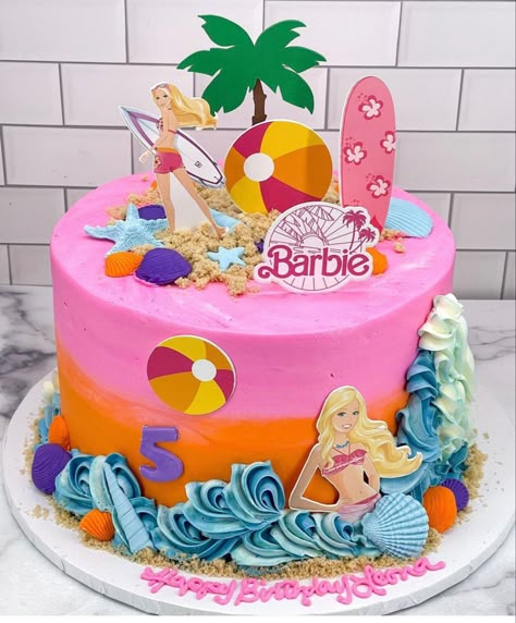 Barbie Swim Party Ideas, Pool Barbie Birthday Party, Barbie Beach Party Ideas, Barbie Pool Cake Ideas, Malibu Barbie Pool Birthday Party, Malibu Barbie Birthday Party Cake, Malibu Barbie Birthday Party Decorations, Barbie Summer Party, Malibu Barbie Themed Birthday Party