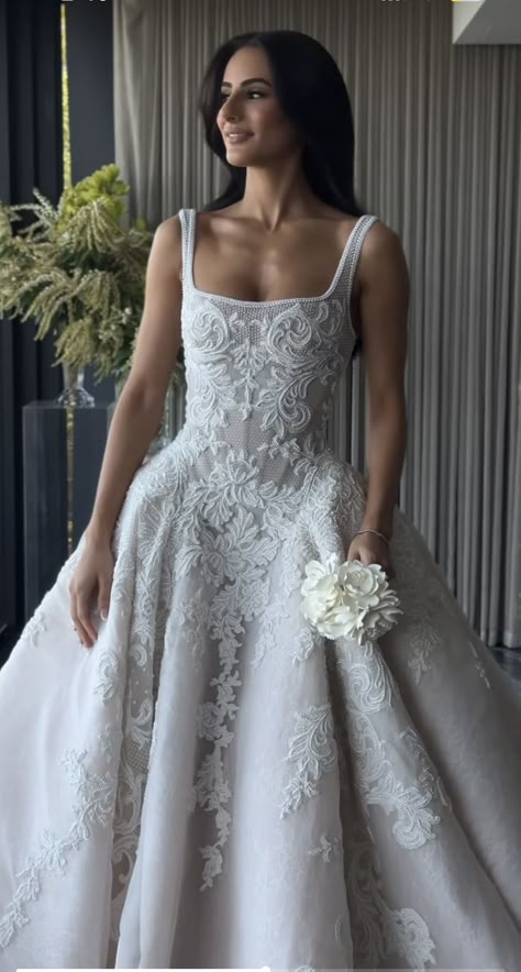 Romantic Wedding Dress Elegant Classy, 2026 Wedding Dress, 2025 Bridal Trends, Old Money Wedding Dresses, Armenian Wedding Dress, House Of Cb Wedding Dress, Princess Wedding Dresses Sparkle, Wedding Dresses Corset Top, Wedding Dress Big Bust