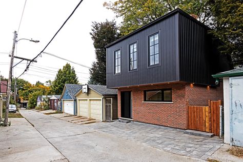 South Roncesvalles Laneway Suite - Lanescape Laneway House, Fiber Cement Siding, Cement Siding, Garden Suite, Ground Floor Plan, Traditional Interior, Modern Forms, Open Concept, New Builds