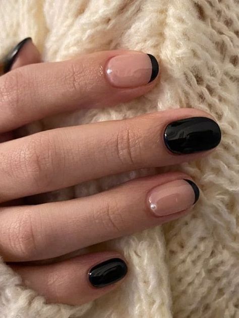 Basic Manicure, Black French Tip Nails, Black French Nails, Black French Tip, Ideas Uñas, Love Dark, Korean Nail Art, French Tip Nail Designs, Happy Nails