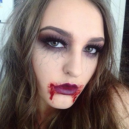 How to Do Vampire Eye Makeup? | Styles At Life Vampire Makeup Vampire Diaries, Vampire Diaries Cosplay, Vampire Diaries Elena Vampire Face, Tvd Vampire Makeup, Realistic Vampire Costume, Vampire Makeup Veins, Vampire Veins Makeup, Elena Costume Vampire Diaries, Vampire Diaries Makeup Halloween