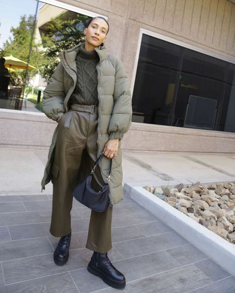 Warm Outfit Ideas, Tylynn Nguyen, Dining Outside, Mango Coats, Warm Outfit, Twill Coat, Monochromatic Outfit, Embellished Sweaters, Chic Pants