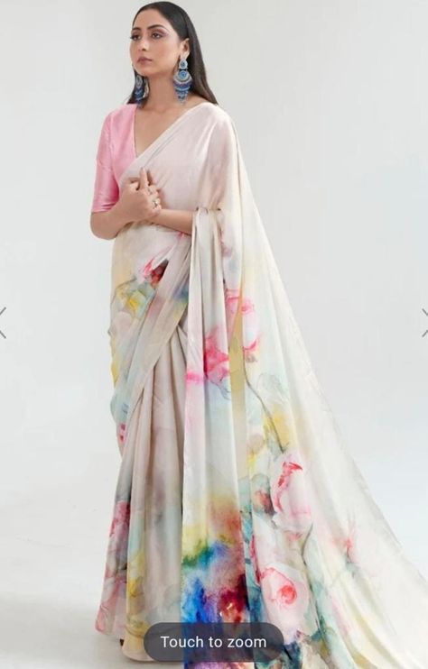 Simple Saree Designs, Floral Saree, Trendy Heels, Crepe Saree, Simple Sarees, Indian Fashion Saree, Satin Saree, Printed Saree, Dress Indian Style