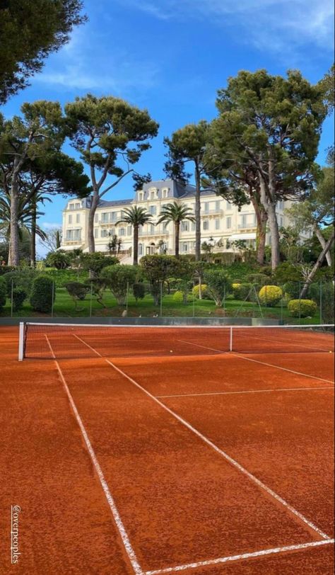 Tennis Courts Aesthetic, Vintage Tennis Aesthetic, Tennis Court Aesthetic, Country Club Tennis, Mode Tennis, Tennis Lifestyle, Antibes France, Tennis Aesthetic, Love Means