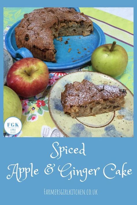 Spiced Apple and Ginger Cake Scotland Food, Easy Cake Recipe, Great British Food, Low Cal Dessert, Kitchen Technology, Scottish Recipes, Ginger Cake, Homemade Cake Recipes, Pudding Desserts