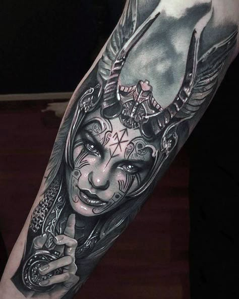 Viking Tattoos For Men, Thor Tattoo, Viking Warrior Tattoos, Female Warrior Tattoo, Norse Mythology Tattoo, Valkyrie Tattoo, Viking Tattoo Sleeve, Catrina Tattoo, Tattoos Sleeve