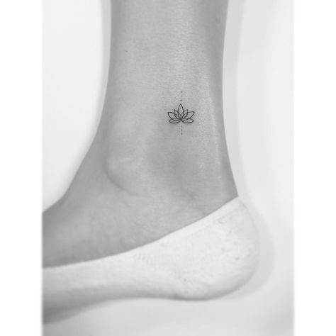 . . Lotus. . . #tattoo #tattoos #tattooartist #smalltattoo #design #linetattoo #tattooed #ink #art #illustration  #일러스트 #drawing #미니타투… Simple Lotus Tattoo, Playground Tattoo, Small Lotus Tattoo, Lotus Tattoos, Small Foot Tattoos, Foot Tattoos For Women, Tattoos For Women Flowers, Small Tattoos Simple, Tattoo Designs For Girls