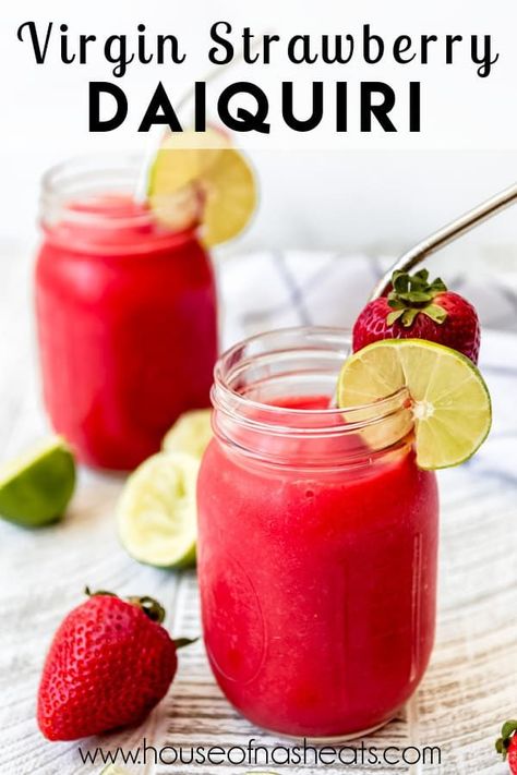 Summer Slushies, Virgin Strawberry Daiquiri, Strawberry Daiquiri Recipe, Cafe Recipes, Virgin Cocktails, Virgin Drinks, Daiquiri Recipe, Frozen Drink, Alcohol Free Drinks