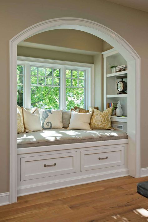 Bedroom Window Seat, Window Seat Design, Bed Platform, Bedroom Seating, In The Corner, Bedroom Windows, Trendy Bedroom, Cozy Reading Nook, Cozy Nook