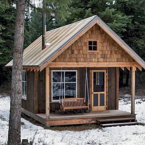 Small Cabin In The Woods, Casa Hobbit, Cabin Small, Log Cabin Ideas, Wooden Cabin, Small Log Cabin, Cabin House Plans, Tiny Cabins, Little Cabin