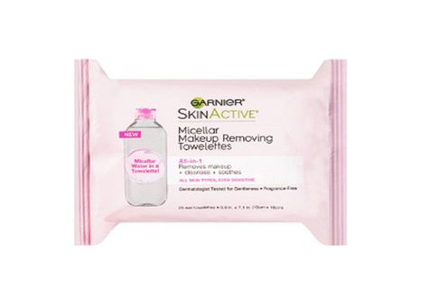 Best makeup wipes for college: Garnier Micellar makeup removing towelettes Garnier Micellar Water, Waterproof Makeup Remover, Garnier Skinactive, Best Makeup Remover, Garnier Micellar, Makeup Removing, Garnier Skin Active, Makeup Wipes, Makeup Remover Wipes