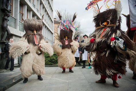 Supernatural Costume, Pagan Music, Slavic Countries, Slavic Paganism, Slavic Mythology, Shrove Tuesday, Pagan Rituals, Hobby Horses, E.t Art