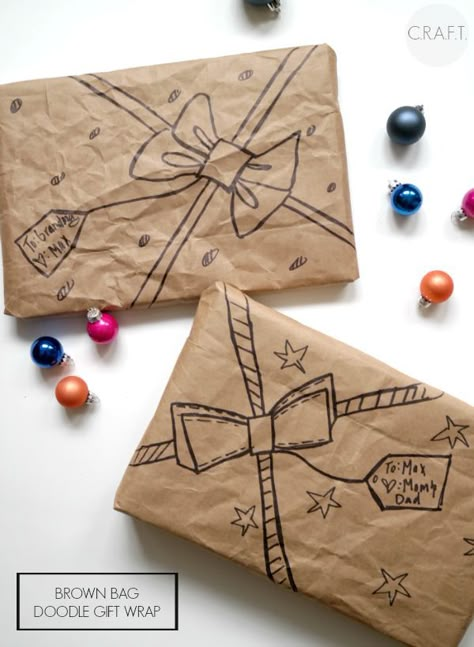 Use brown bags and a Sharpie to make super cute and FUN gift wrap! No bows or gift tags needed! Bag Wrapping Ideas, Paper Bag Wrapping, Brown Paper Bags, Creative Wrapping, Gift Wrap Ideas, Creative Gift Wrapping, Brown Paper Bag, Present Wrapping, Cadeau Diy