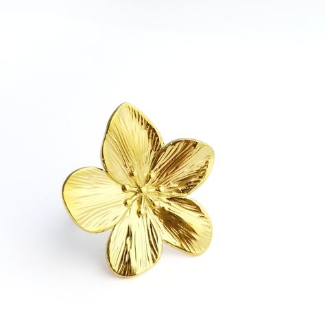 Hypoallergenic Waterproof Adjustable Tarnish Resistant 18kt gold pvd plated 316L stainless steel Luxury Adjustable Flower-shaped Jewelry, Adjustable Gold Metal Flower Ring, Gold Flower-shaped Earrings For Beach, Hibiscus Flower Necklace, Gold Hibiscus Necklace, Spinner Rings, Lavender Blue, Back To Black, Hibiscus