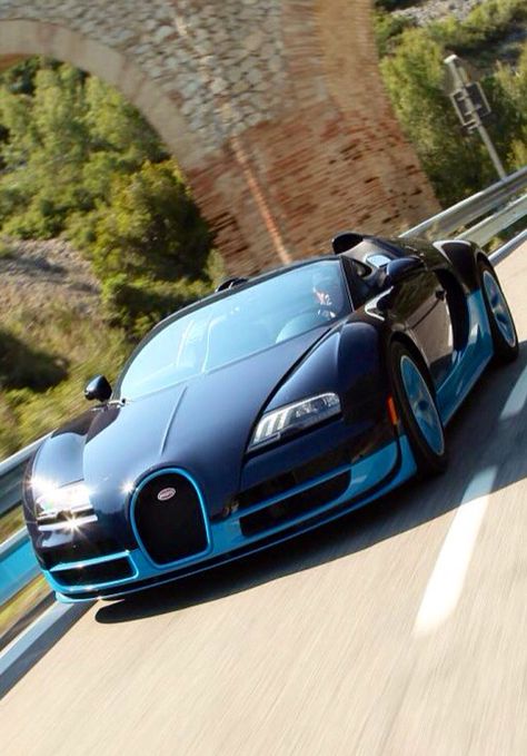 Bugatti Veyron Blue Bugatti, Grand Prix Cars, Bugatti Cars, Bugatti Veyron, Bugatti, Grand Prix, Quad, High Performance, Sports Car