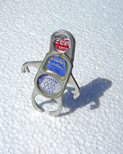 soda tabs made a little person character picture from Tarheelreader.com Soda Tab Crafts, Soda Can Tabs, Pop Tab Crafts, Soda Tab, Soda Can Crafts, Tab Crafts, Soda Tabs, Can Tabs, Pop Tabs