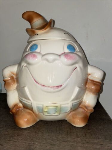 VINTAGE BRUSH McCOY HUMPTY DUMPTY COOKIE JAR CANISTER | #4576756742 Mccoy Cookie Jars, Vintage Brush, Humpty Dumpty, Cookie Jars, Cookie Jar, Canisters, Barrel, Dream House