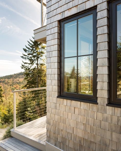 Priestley + Associates Arch on Instagram: “Love this simple detailing with just the shingle coursing that wraps around the corners (there are no corner boards) and no window trim.…” Home Design Architecture, Cedar Shake Siding, Shingle House, Nantucket Home, Cedar Shake, Shingle Style Homes, Bungalow Renovation, Shingle Exterior, Cottage Exterior