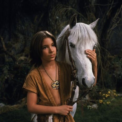 Noah Hathaway as Atreyu in THE NEVER ENDING STORY (1984) Neverending Story Movie, Noah Hathaway, Netflix Categories, Inigo Montoya, Scary Kids, 1984 Movie, Neverending Story, Ending Story, Pet Sematary