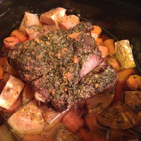 Pot Roast With Turnips, Rump Roast Crock Pot Recipes, Crockpot Rump Roast, Tender Chuck Roast, Beef Roast Crock Pot, Roasted Turnips, Crockpot Pot Roast, Slower Cooker, Pot Roast Crock Pot Recipes