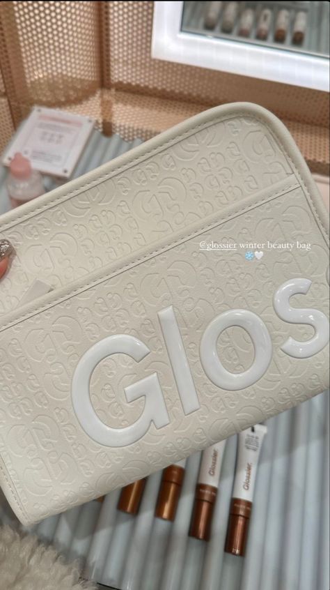 Glossier bag Glossier Makeup Bag Aesthetic, Glossier Makeup Bag, Glossier Tote Bag, Sephora Wishlist, Glossier Bag, Glossier Look, Glossy Makeup, Cute Wallets, Gym Essentials