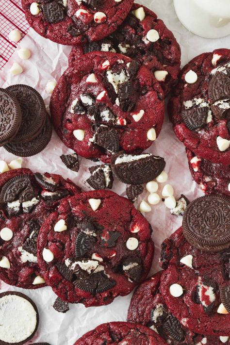 Crushed Oreo Red Velvet Cookies Oreo Cookie Valentine Ideas, Red Velvet Cookies And Cream Cookies, Crushed Oreo Red Velvet Cookies, Red Velvet Marshmallow Cookies, Maroon Cookies, Food For Boyfriend, Red Velvet Food, Cookie Flavors Ideas, Red Velvet Oreo Truffle Brownies