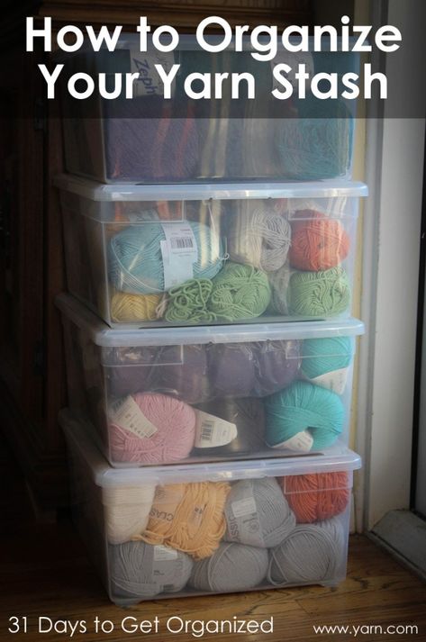 Are you drowning in yarn? If you are like most knitters and crocheters, I bet you are. Here are 16 clever yarn storage ideas to keep yarn neatly organized! Yarn Storage Ideas, Yarn Storage Solutions, Knitting Organization, Knitting Room, Knitting Storage, Crochet Organizer, Yarn Organization, Crochet Storage, Yarn Storage