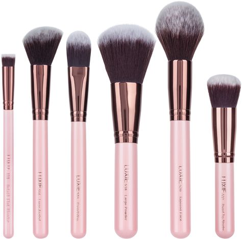 Vanity Essentials, Silicone Makeup, How To Apply Blush, Flawless Makeup Application, Makeup Brush Cleaner, Gold Face, How To Clean Makeup Brushes, Makeup Brush Holders, Concealer Brush