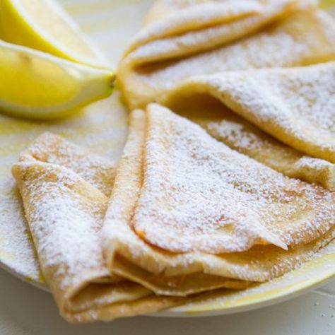 Crepes are easier than you think! This Best Crepes Recipe is even better than Paris crepes! When you can't go to Paris, bring Paris to you. Crepes Recipe Breakfast, Best Crepe Recipe, Easy Crepe Recipe, Crepe Recipe, How To Make Crepe, Savory Crepes, Pumpkin Cream Cheeses, Crepe Recipes, Sweet Tarts