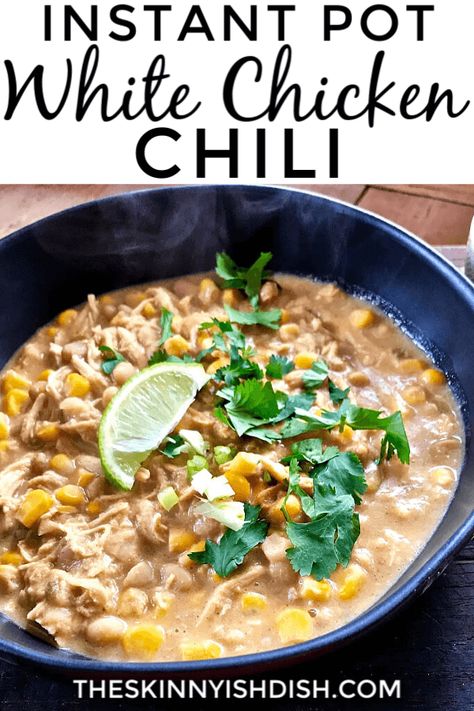 White Chicken Chilli, Instant Pot White Chicken Chili, White Chicken Chili Recipe Crockpot, White Chicken Chili Healthy, White Chicken Chili Slow Cooker, Chicken Chili Crockpot, White Bean Chicken Chili, Slow Cooker Chicken Chili, Crockpot White Chicken Chili