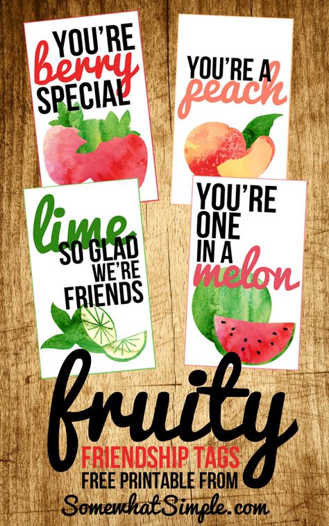 Looking for a great generic tag to accompany gifts? Then you're gonna LOVE these adorable 3x5 Fruit Friendship Gift tags! #FreePrintable Fruit Printables, Fruit Quotes, Fruit Cards, Fruit Puns, Youre A Peach, Fruit Basket Gift, Fruit Packaging, Free Printable Gift Tags, Fruit Gifts