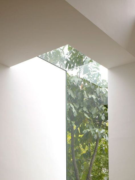 corner rooflight Alison Brooks, Victorian Villa, Roof Lights, Scandinavia Design, Glass Extension, Corner Window, Outdoor Room, Victorian House, Unique Architecture