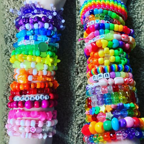 Kandi bracelets I've made- rainbow edition! Aesthetic Kandi Bracelets, How To Make Kandi Bracelets, Scenecore Bracelets, Kandi Patterns Bracelets, Kandi Bracelets Aesthetic, Scene Kandi Bracelets, Kandi Bracelet Ideas, Kandi Aesthetic, Kandi Core