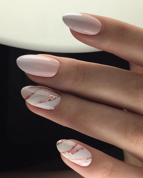 Pink And White Nails Bridal Ideas [2022 Guide And FAQs] ★ pink and white nails gentle marble effect mariapro.nails Bridal Nails Marble, Nail Art In White Colour, Short Nails Ideas Marble, Marble Wedding Nails For Bride, Blush Pink Nail Ideas, Marble Manicure Ideas, Marble Effect Nail Art, Pink Bridal Shower Nails, White Pink Nails Design