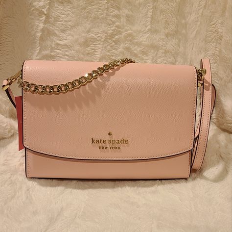 Cute Simple Purses, Cute Pink Purse, Cute Purses For Teens, Purses For School, Purses For Teenagers, Kate Spade Pink Bag, Kate Spade Pink Purse, Cute Bags And Purses, Cute Small Purse