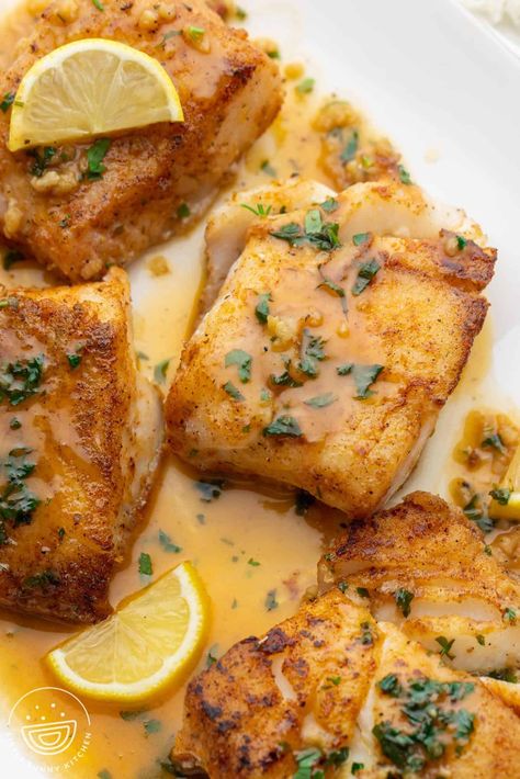 Pan Seared Cod, Cod Fillet Recipes, Sauteed Fish, Seared Cod, Frozen Fish Fillets, Lemon Fish, Little Sunny Kitchen, Cod Fish Recipes, Seared Fish