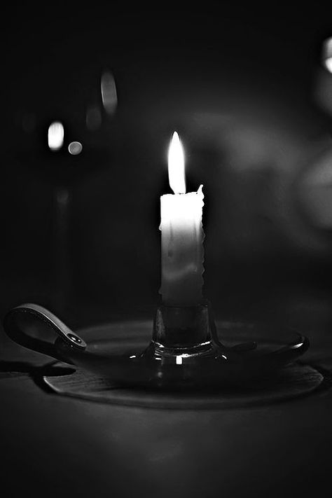 Earth of the wick, Water of the paraffin, Fire that burns, Air that allows the fire to burn Candle Photography Dark, Candles Photography, Candle In The Wind, Candle Glow, Single Candle, Holly Hobbie, Candle Light, Black White Photos, Bw Photo