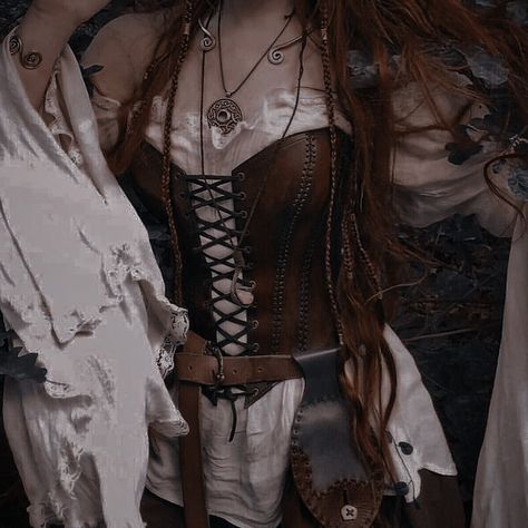 Fantasy Aesthetic Clothes, Medieval Aesthetic, Pirate Queen, Pirate Outfit, Royal Aesthetic, The Pirate King, Captain Jack, Princess Aesthetic, Jack Sparrow