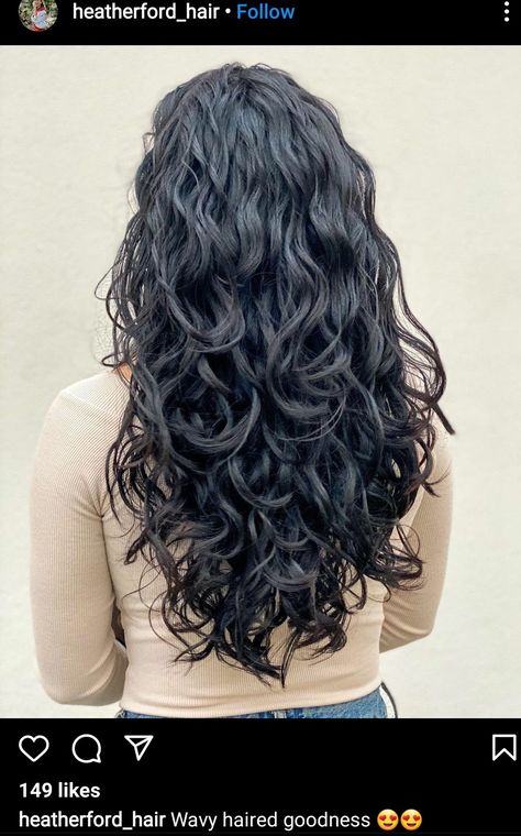 Long Layered Haircuts For Thick Hair Naturally Wavy, V Shaped Haircut With Layers Wavy, Layers For Medium Length Hair Wavy Curly, Layers For Curly Wavy Hair, Wavy U Shaped Haircut, Mermaid Haircut Curly Hair, U Shape Vs V Shape Haircut, Wavy Hair Volume On Top, Curly Hair V Shape