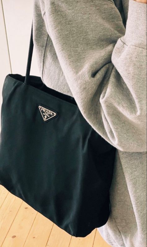 #aesthetic #prada #black #bag #tote #expensive #designer #fit #trendy 
———————————————————————————— (not my picture <3) Prada Bag, The Back, A Woman, Prada, Purse, Tote Bag, Wall, White, Black