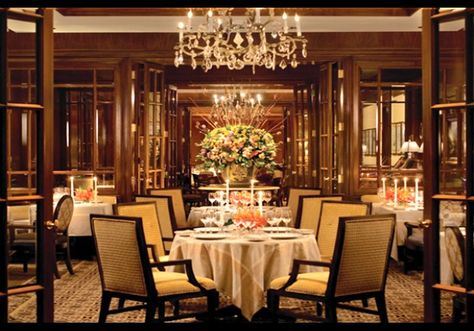 Top 10 Power Lunches: Fountain Restaurant. Fountain Restaurant, 5 Star Restaurant, Five Star Restaurant, Philadelphia Restaurants, Philly Restaurants, Restaurants Near Me, Power Lunch, Fine Dining Restaurants, Center City