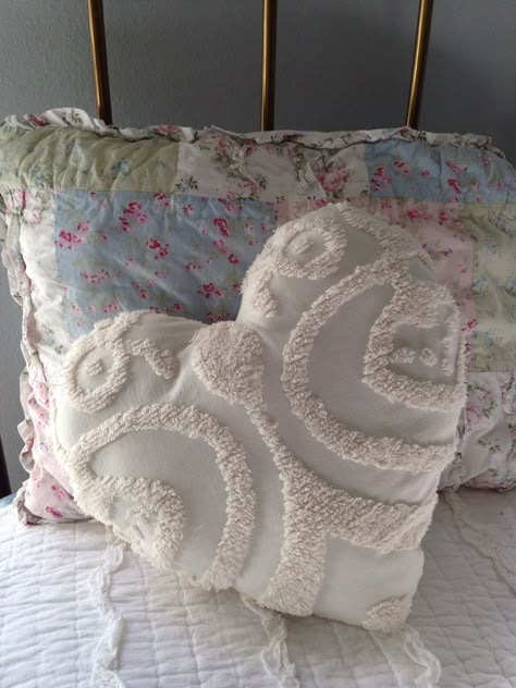 Heart shaped pillow from vintage chenille bedspread. DIY Chenille Pillows Diy, Heart Shaped Pillows, Chenille Bedspread Repurpose, Chenille Bedspread Crafts, Chenille Pillows, Diy Car Upholstery, Car Upholstery Cleaner, Heart Shaped Pillow, Chenille Quilt