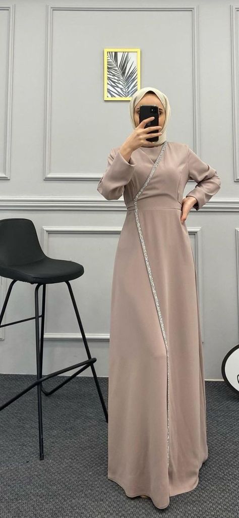 Pin on عبايات Dress Muslim Modern, Fashion Dresses Formal, Model Gamis, Kebaya Dress, Modest Fashion Hijab, Muslim Fashion Hijab Outfits, Muslimah Dress, Muslim Women Fashion, Dress Muslim