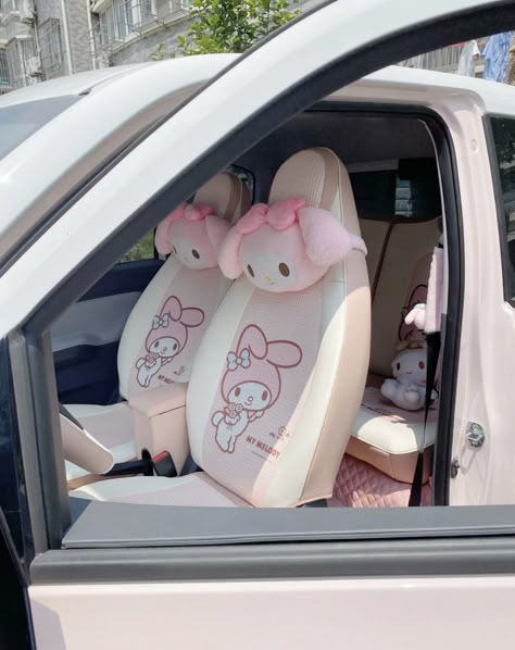 My Melody Car Accessories, Sanrio Car Interior, Vehicles Aesthetic, Kawaii Car Interior, Sanrio Car, Hello Kitty Car Accessories, Pink Car Accessories, Hello Kitty Car, Best Car Seats