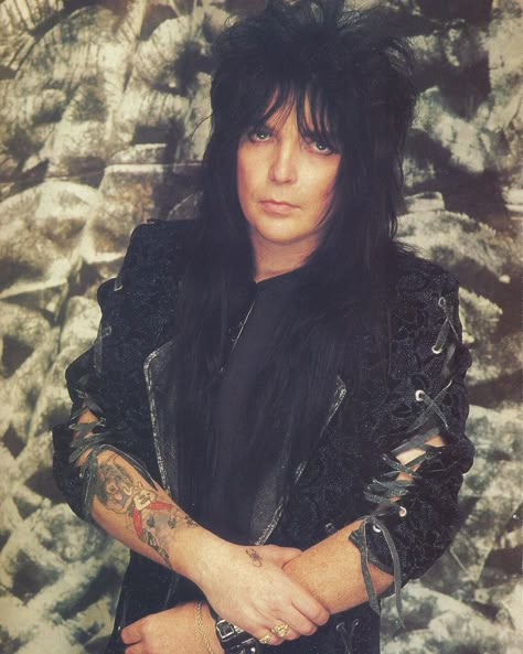 Mick Mars 80s, Mars Images, Mars Wallpaper, Shout At The Devil, Terror Twins, Mick Mars, Vince Neil, Motley Crüe, Metal Boy