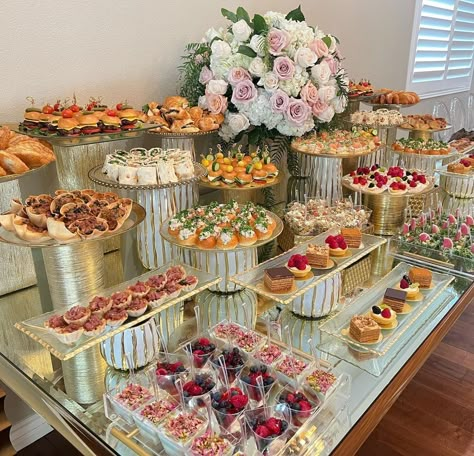 Section 4 #goods #food #recipe #yummy #delicious #snacks #wedding #table Dessert Catering Display, Catering Party Ideas, Wedding Buffet Table Decor, Snacks Wedding, Pink Dessert Tables, Wedding Buffet Food, Dessert Catering, Dessert Buffet Table, Buffet Dessert