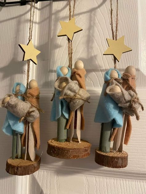 Clothespin Angel Craft, Holy Family Clothespin Ornament, Wooden Clothespin Nativity, Clothespin Nativity Craft, Nativity Ornaments For Kids To Make, Clothes Pin Christmas Ornaments Diy, Clothes Pin Nativity Ornament, Peg Nativity Set, Clothes Pin Nativity