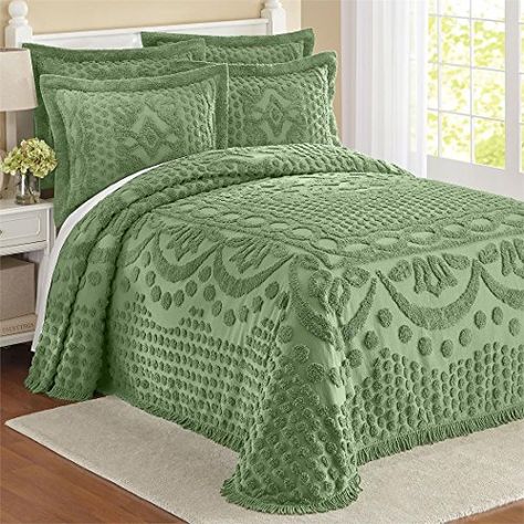 Georgia Cotton Chenille Bedspread with Shams, Sage Bedroom Fun, Bedspreads Comforters, Bedroom Oasis, House Deco, Chenille Bedspread, Bedroom Style, Dorm Ideas, Medallion Pattern, Collections Etc