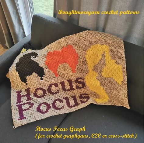 Any Hocus Pocus fan would love this blanket?! The graph to complete the Hocus Pocus blanket either with crochet C2C, colorwork or by cross stitch for your Halloween decor. Pattern on Etsy. Movie Crochet Patterns, Hocus Pocus Crochet, Movie Crochet, Crochet Patterns Halloween, Geeky Crochet Patterns, Unique Crochet Blanket, C2c Graphgan, Crochet Pattern Halloween, Patterns Halloween