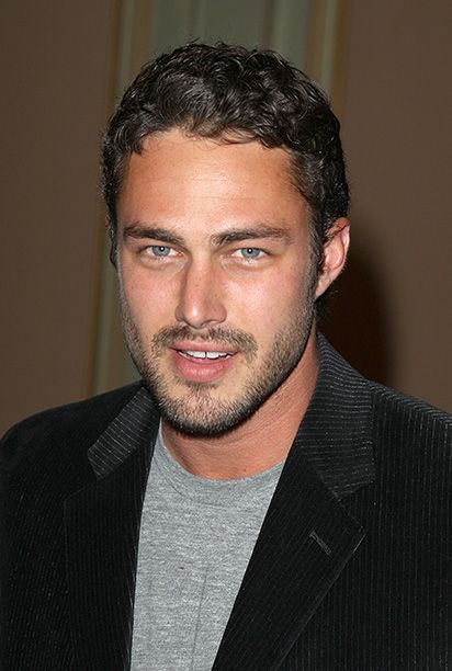 Taylor Kinney Photos: Actor turns 35 Taylor Kinney Tattoo, Taylor Kinney Chicago Fire, Jesse Spencer, Leslie Mann, Taylor Kinney, Short Beard, 35th Birthday, Best Movies, Old Singers